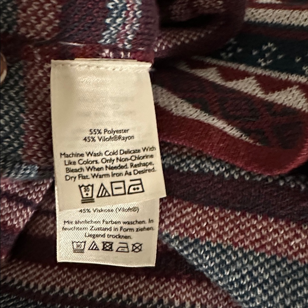 Eddie Bauer fisherman’s sweater - Picture 8 of 8